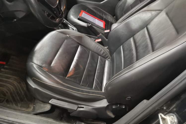 Used Volkswagen Bora 2016 1.6L Automatic Comfort Model
