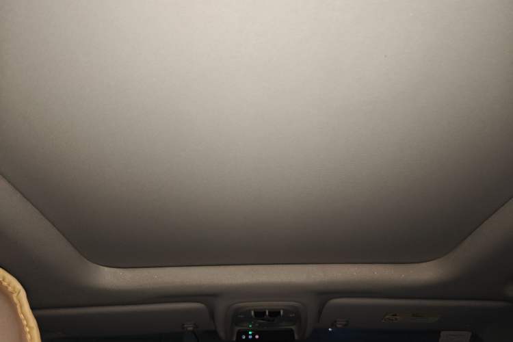 Used Buick Encore GX 2020 20T CVT Two-Wheel Drive Luxury Version Headliner