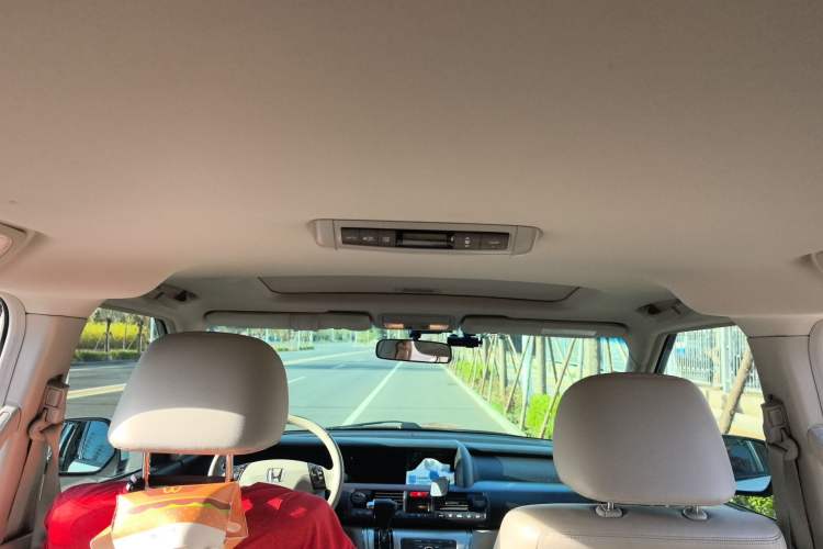 Used Honda Elysion 2015 2.4L VTi-S Prestige Edition Headliner
