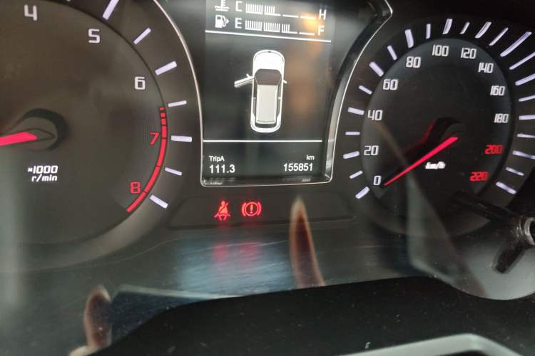 Used GAC Trumpchi GS4 2015 200T Manual Elite Edition Odometer Close Up