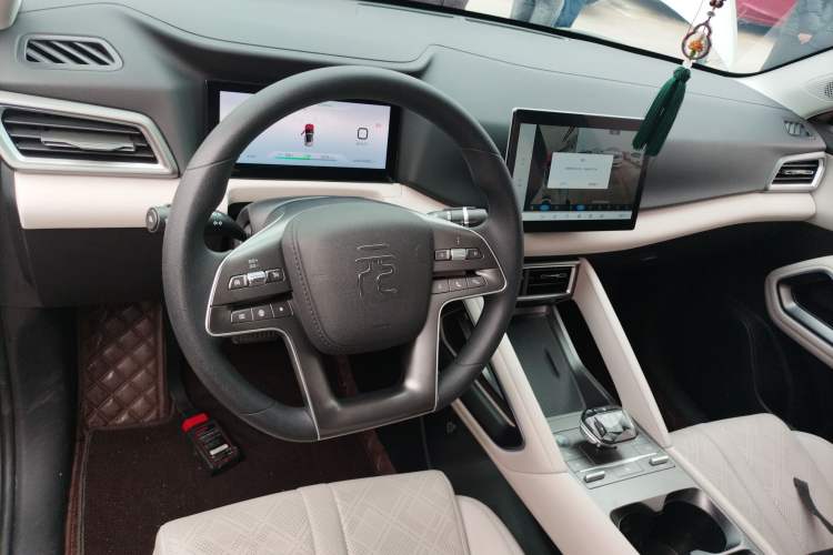 Used BYD Yuan UP 2024 401 km Active Version