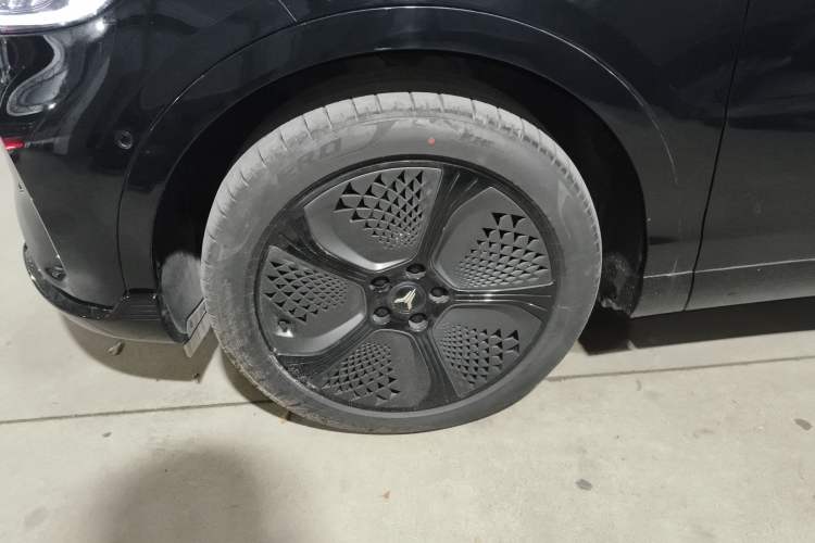 Used VOYAH COURAGE 2024 Four-Wheel Drive Global Edition