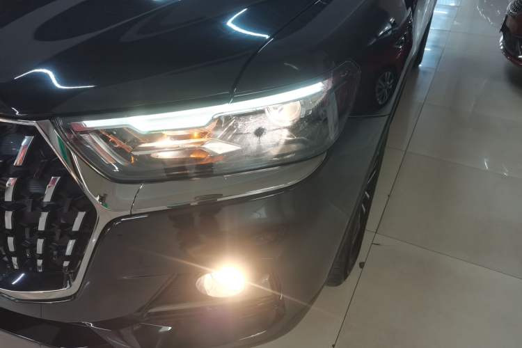 Used Haval H6 2023 National Trend Edition 1.5T Automatic Urban Version Left Front Headlight
