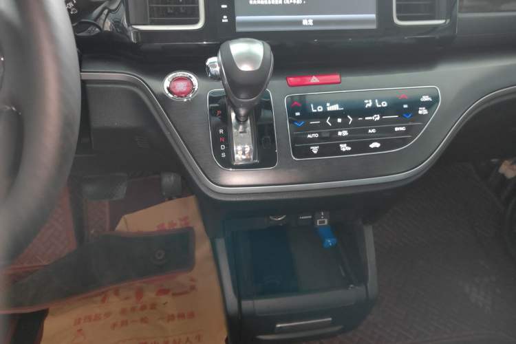 Used Honda Elysion 2016 2.4L Luxury Edition Gear Lever