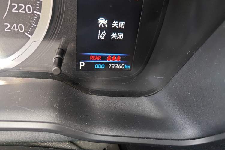 Used Toyota Corolla 2019 1.2T S-CVT GL-i Elite Edition Odometer Close Up