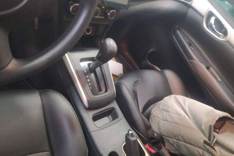 Used Nissan Sylphy 2021 Classic 1.6XE CVT Comfort Edition Gear Lever