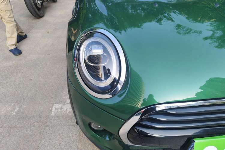 Used MINI 2021 1.5T COOPER Artist
