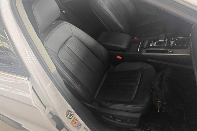 Used Audi Q5L 2020 45 TFSI Prestige Fashion Model