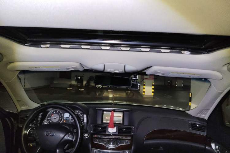 Used Infiniti Q70 2013 Q70L 2.5L Comfort Edition Headliner