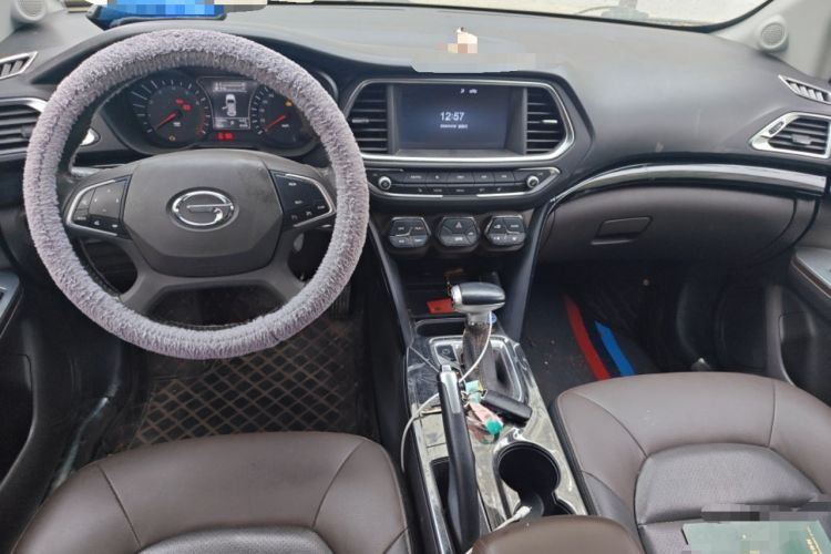 Used GAC Trumpchi GS4 2015 200T G-DCT Luxury Edition Center Console