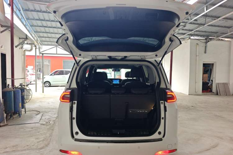 Used GAC Trumpchi M6 2019 270T DCT Luxury Edition (7-seater) China VI
