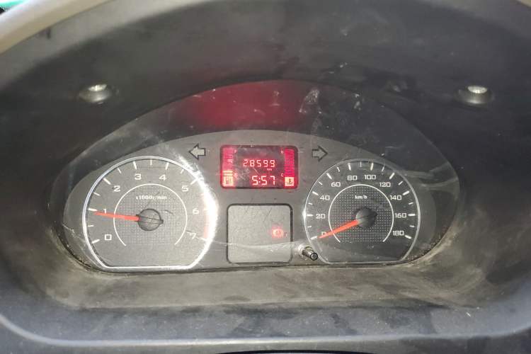 Used Wuling Rongguang V 2018 1.5L Practical Version
