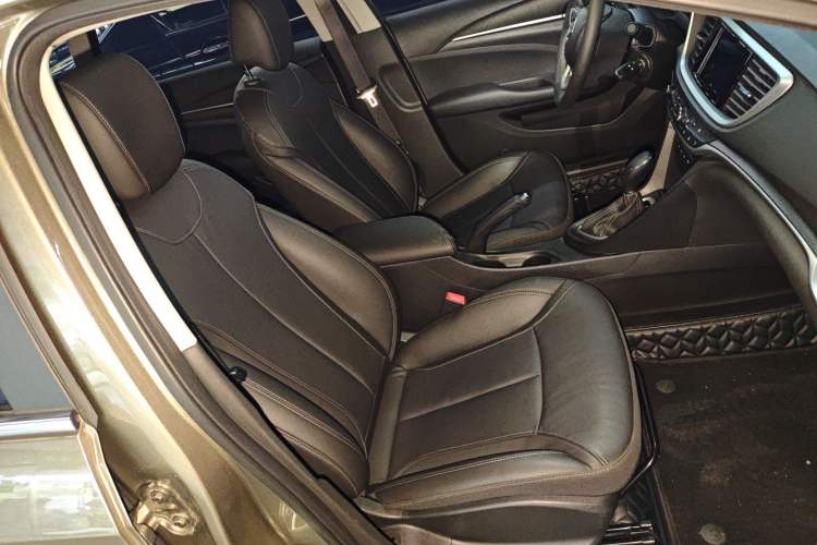 Used Buick Excelle GX 2019 18T Automatic Connected Elite Model China VI Standard
