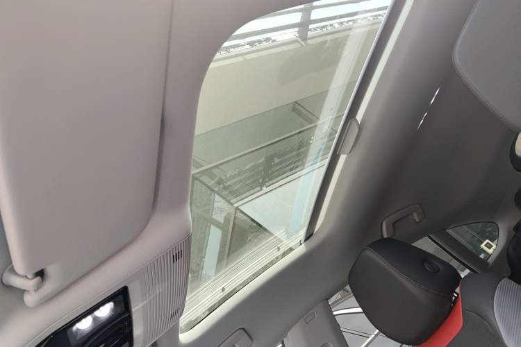 Used Volkswagen Lamando 2025 Lavida L 280TSI DSG Cool & Spicy Edition
