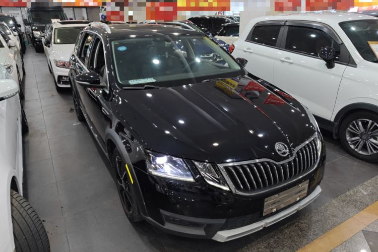 Used Skoda Octavia 2018 Station Wagon TSI280 DSG Flagship Edition
