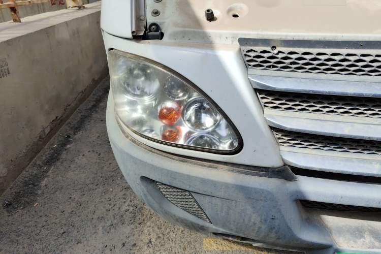 Used Iveco Power Daily 2012 2.5T-A32 Base Version
