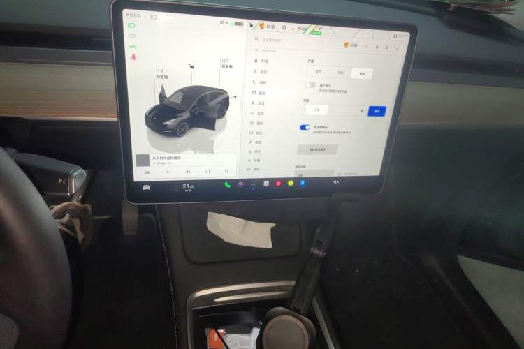 Used Tesla Model Y 2022 Long-Range All-Wheel-Drive Version
