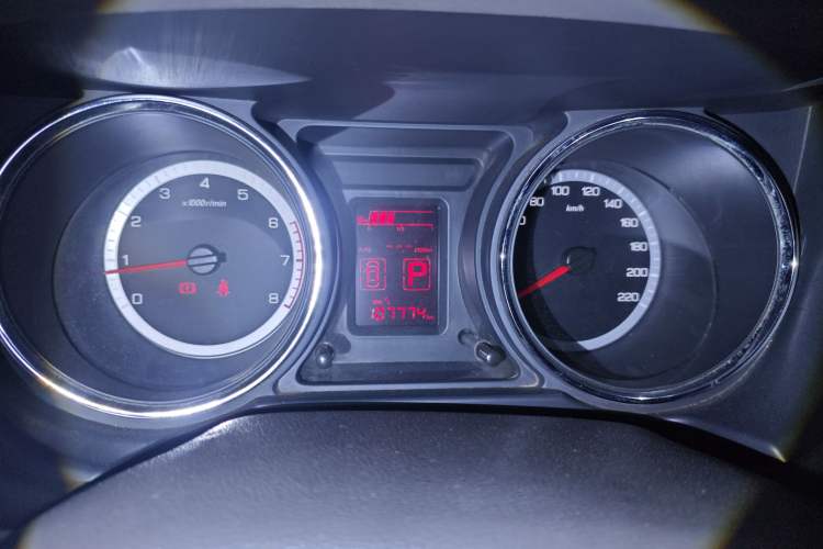 Used Dongfeng Aeolus A60 2012 1.6L Automatic Prestige Model