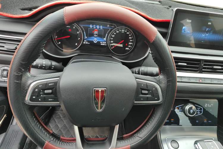 Used Hongqi H5 2022 Classic Model Facelift 1.5T DCT Qiyun Edition Steering Wheel