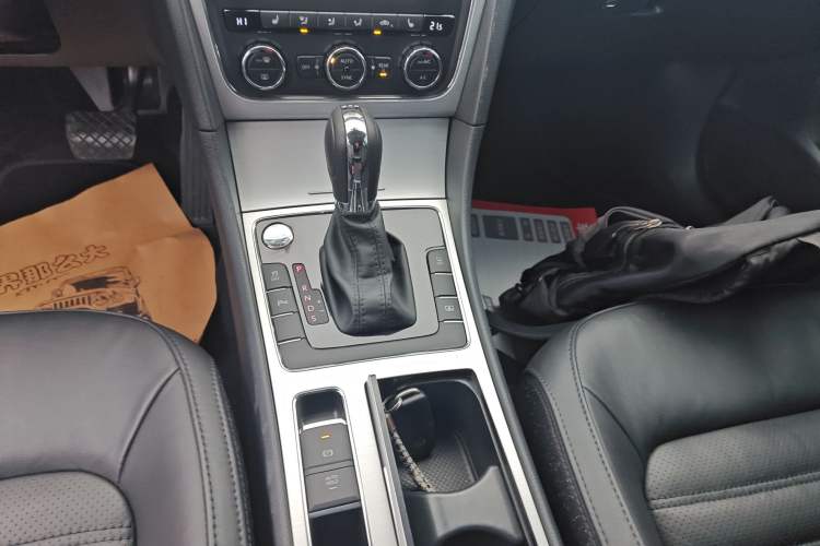 Used Volkswagen Passat 2015 2.0 TSI DSG Prestige Edition
