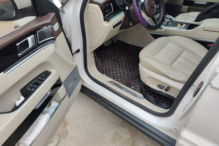 Used Zotye T700 2017 1.8T Dual-Clutch Luxury Model