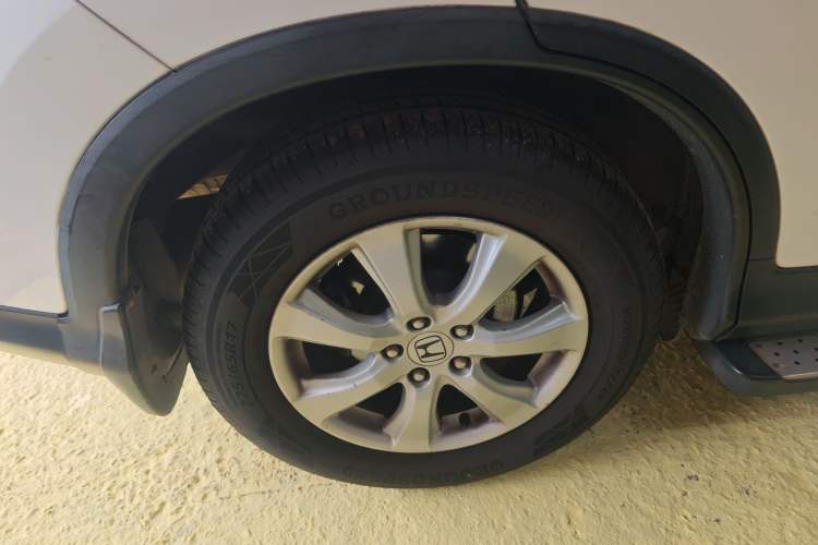 Used Honda CR-V 2012 2.0L two-wheel drive urban version
