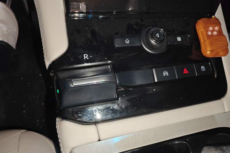 Used Nio ES8 2018 Founder Edition
