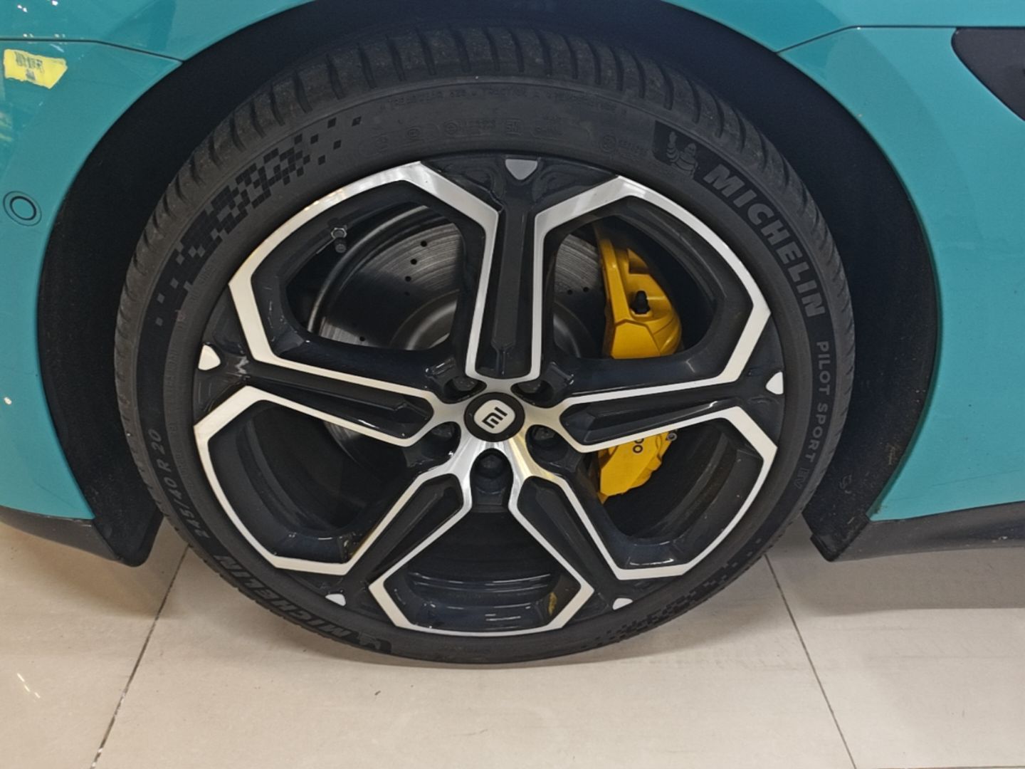 Xiaomi Auto SU7 2024 Four-Wheel-Drive Max Founder's Edition — снимка 10