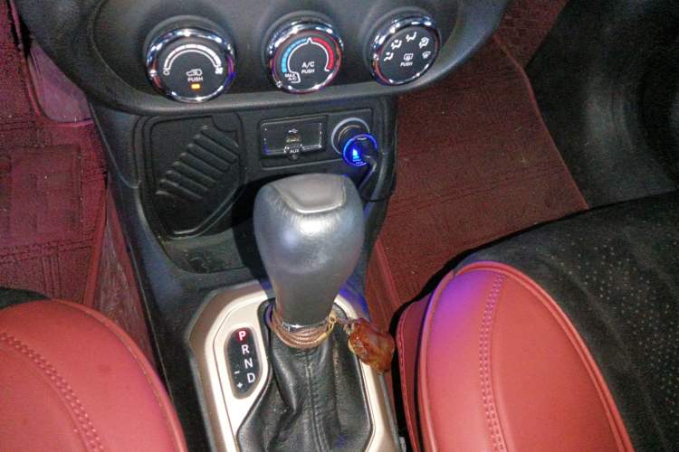 Used Jeep Renegade 2017 180T Automatic High-Energy Version