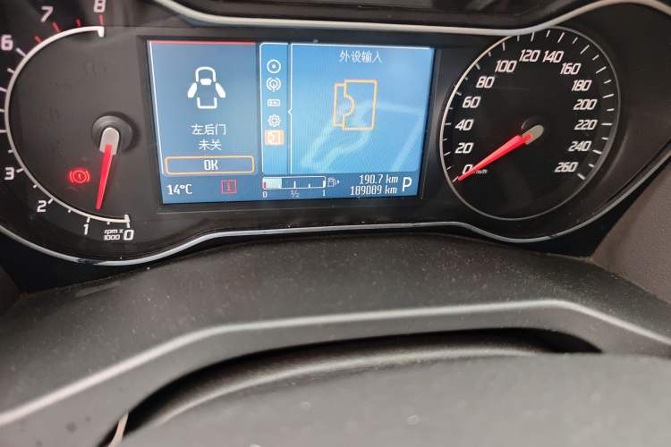 Used Ford Mondeo 2011 2.0L GTDi 200 Fashion Edition