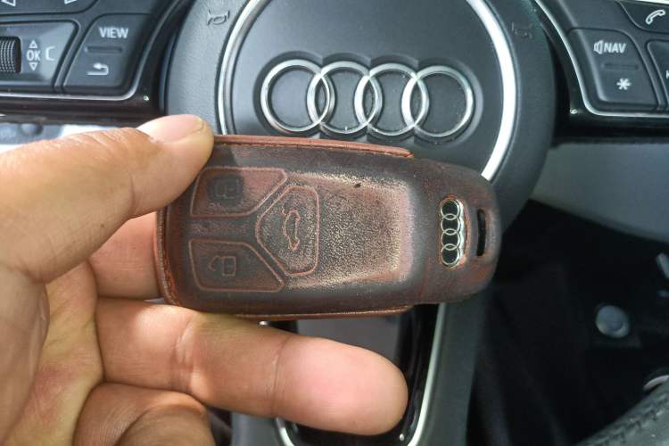 Used Audi A4L 2019 40 TFSI Fashion Version China V
