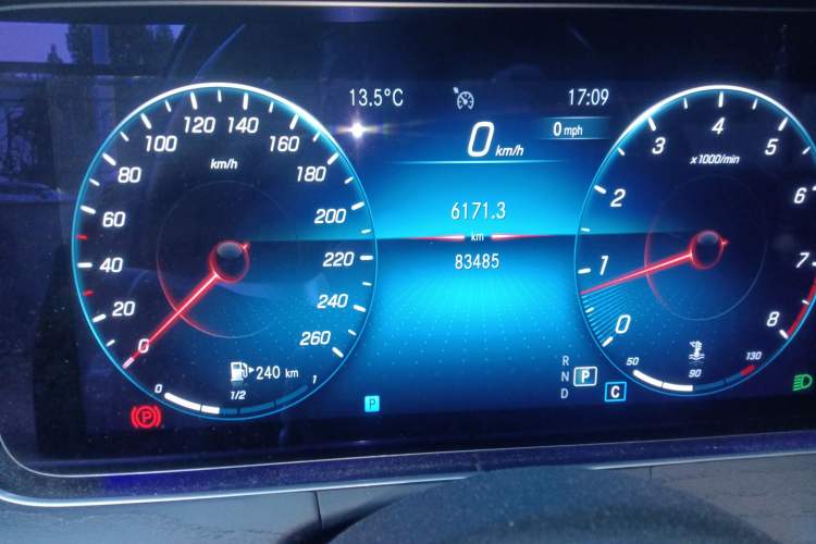 Used Mercedes-Benz E-Class 2021 Restyled E 300 L Sporty and Stylish Edition
