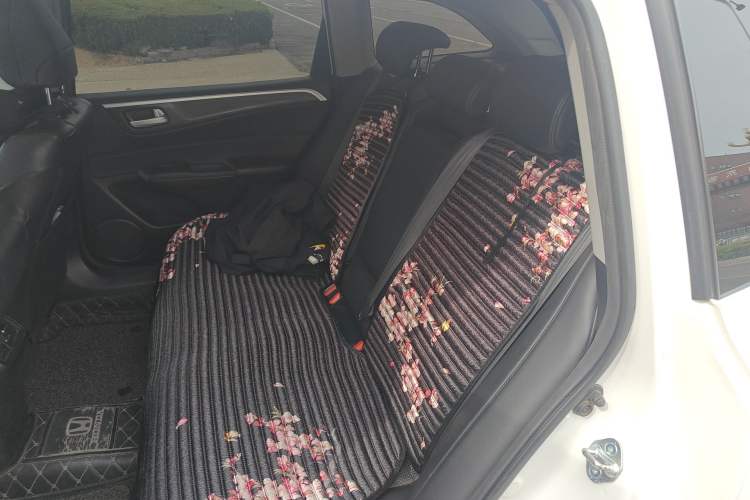 Used Honda Jade 2020 1.8L automatic Comfort version Left Rear Seat