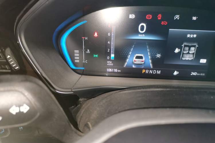 Used Ford Focus 2021 Hatchback EcoBoost 180 Automatic ST Line Odometer Close Up