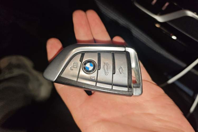 Used BMW 5 Series 2019 Restyled 525i M Sport Package Vehicle Key