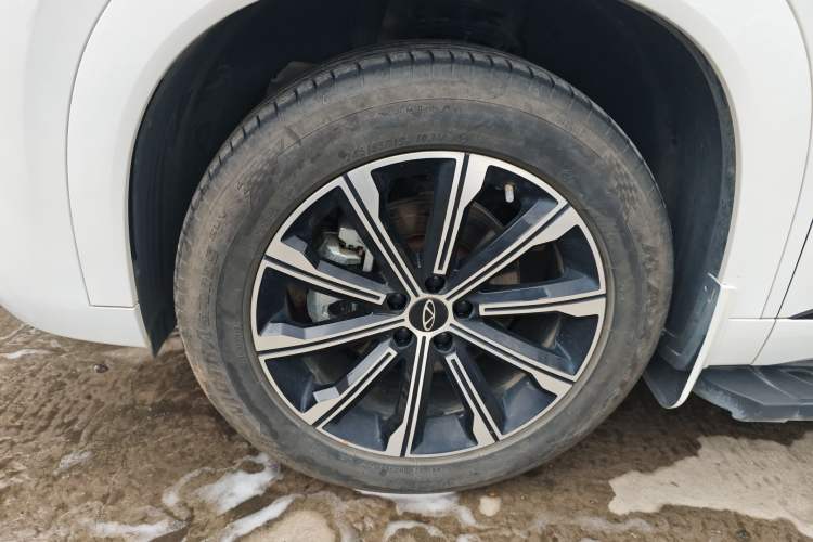 Used Chery Tiggo 9 2023 2.0T Dual-Clutch Two-Wheel Drive Leading Edition 5 Seats