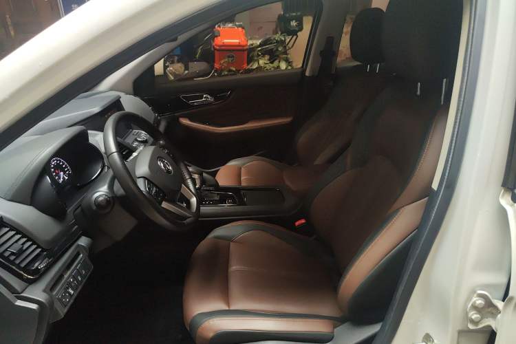 Used Dongfeng Aeolus AX7 2018 Classic 1.6T Automatic Luxury Model