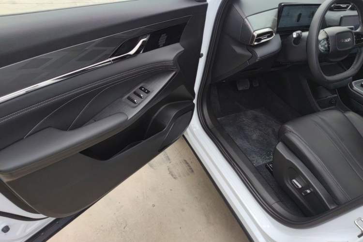 Used Dongfeng Aeolus L7 New Energy 2025 518 Comfort Edition