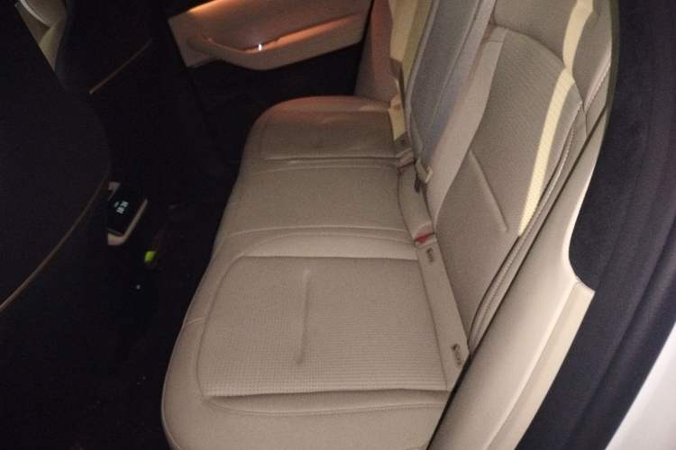 Used Nio ES6 2024 75 kWh Left Rear Seat