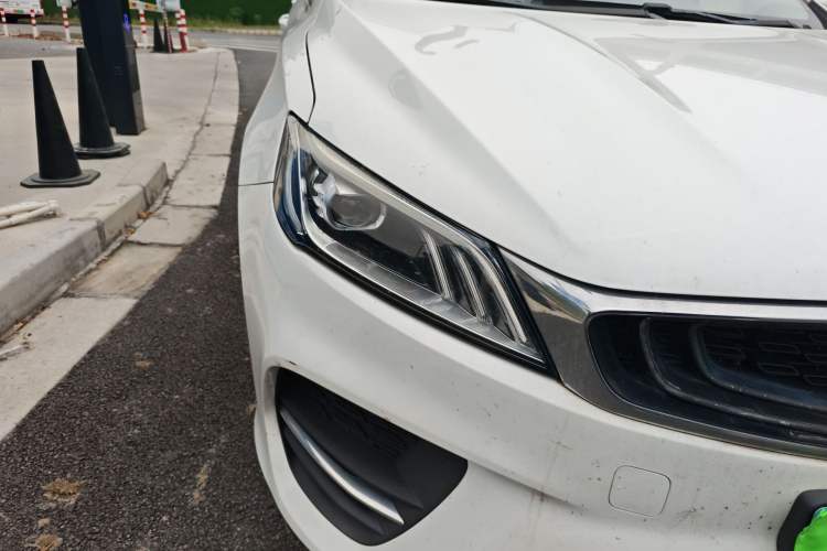Used Geely Auto Binray 2019 200T DCT Binzhi Edition Right Front Headlight