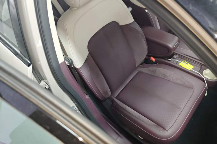 Used firefly 2025 Illuminated Edition
