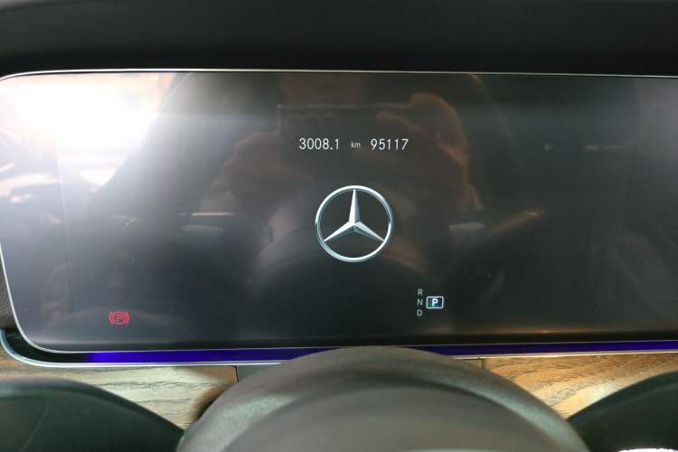 Used Mercedes-Benz E-Class 2023 Facelift E 260 L