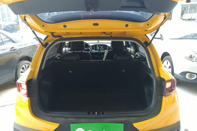 Used Kia kx1 Stonic 2021 1.4L Automatic Fun & Sport Edition