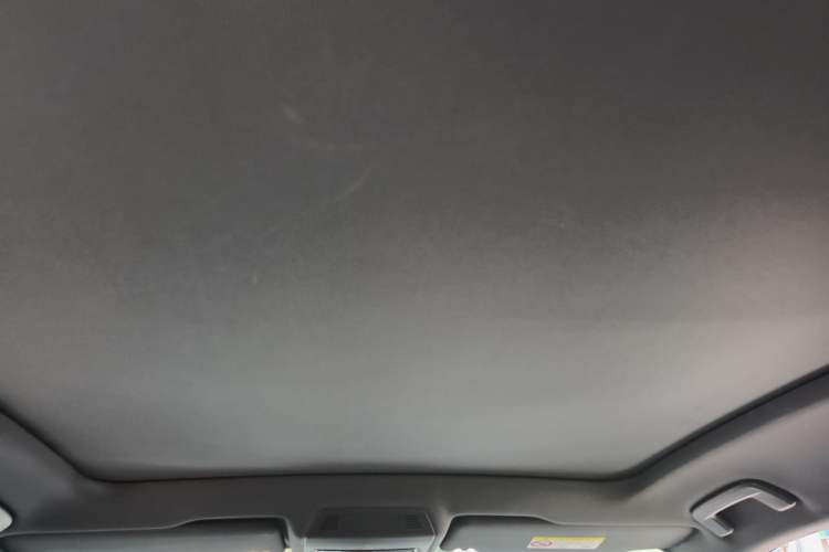 Used Volkswagen ID.4 CROZZ 2021 Long-Range Lite PRO Two-Wheel Drive Version Headliner