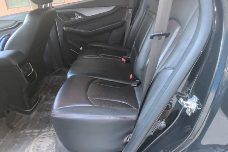 Used Baojun 560 2016 1.8L Manual Luxury Edition