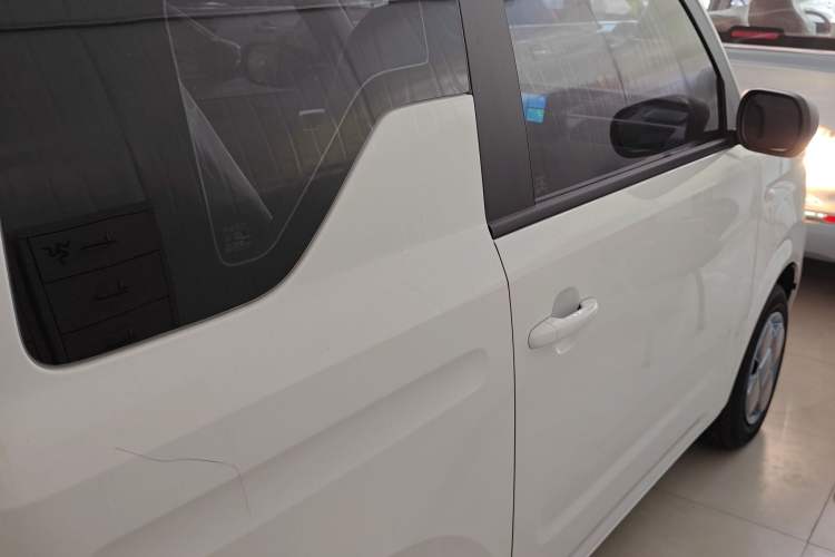 Used Geely Galaxy Panda 2024 Panda Mini 200km Endurance Bear Rear Right 45 Deg