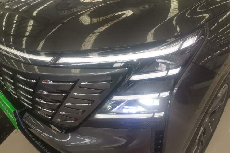 Used CHANGAN CS75 PLUS 2025 4th Generation 1.5T New Blue Whale Smart Luxury Edition
