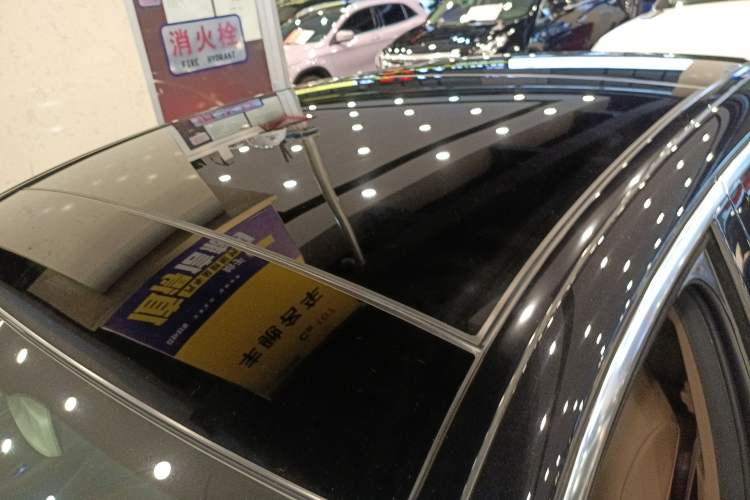 Used Mercedes-Benz E-Class 2020 E 300 L Stylish Model Roof