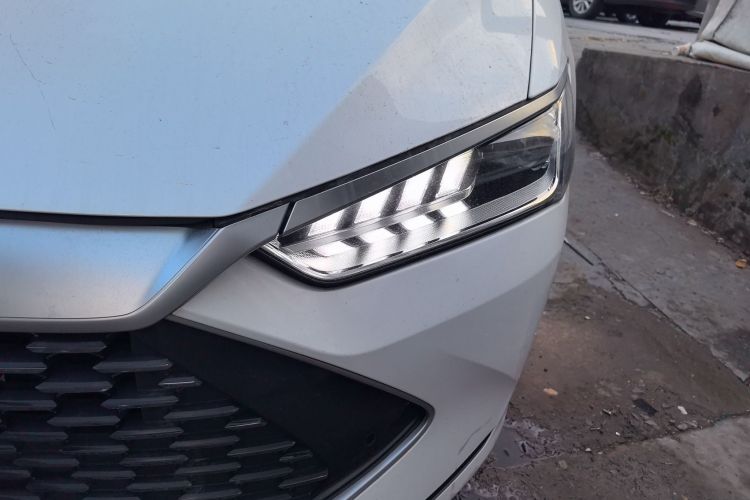 Used BYD Qin PLUS 2021 DM-i 120KM Flagship Model
