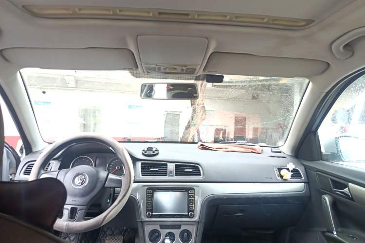 Used Volkswagen Lavida 2013 1.4TSI DSG Comfort Edition Headliner